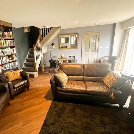 The Blue Bell Crookham Hotel Cornhill on Tweed Bilik gambar