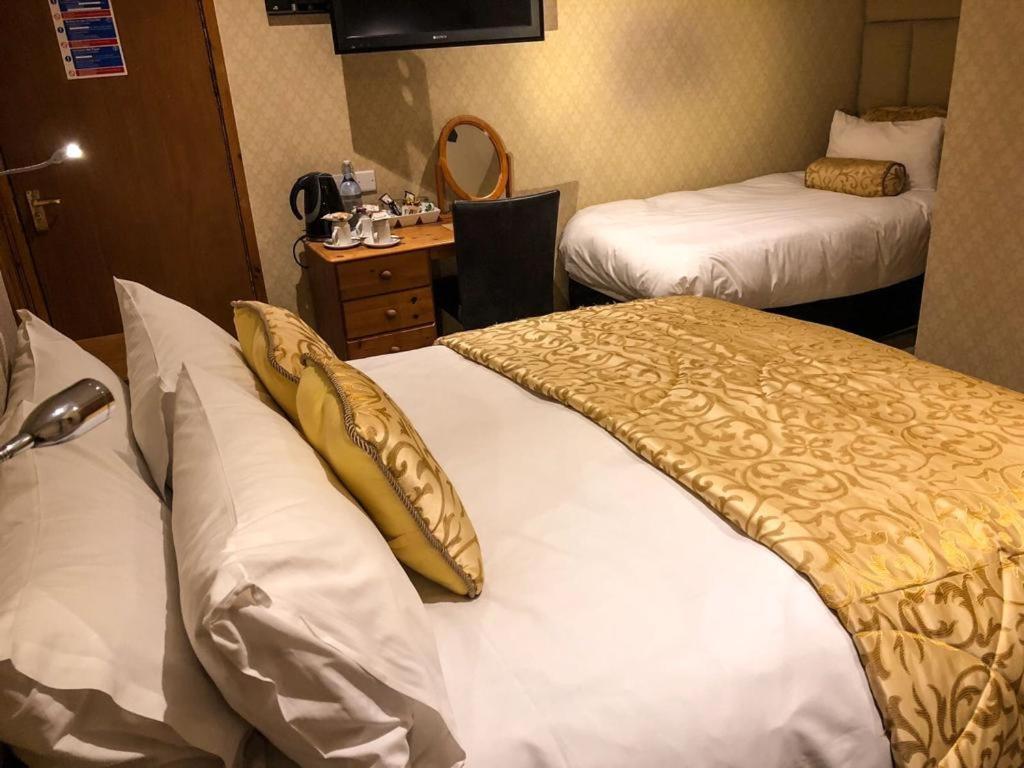 The Blue Bell Crookham Hotel Cornhill on Tweed Bilik gambar